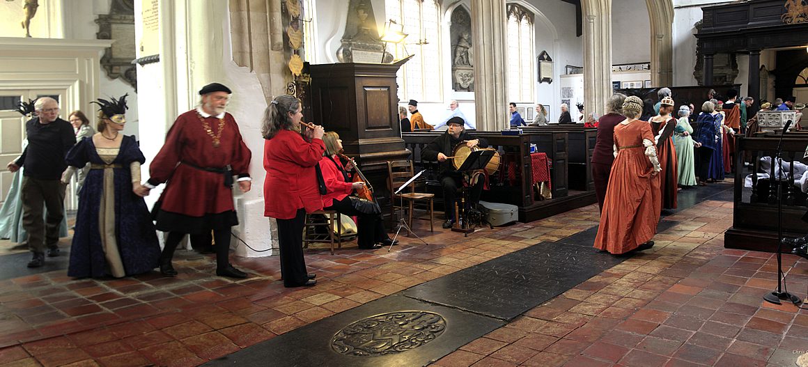The ‘Farandole’ winding around the church during ‘Flintspiration’ at St.George’s Church, Colegate,Norwich. Music from Hexachordia